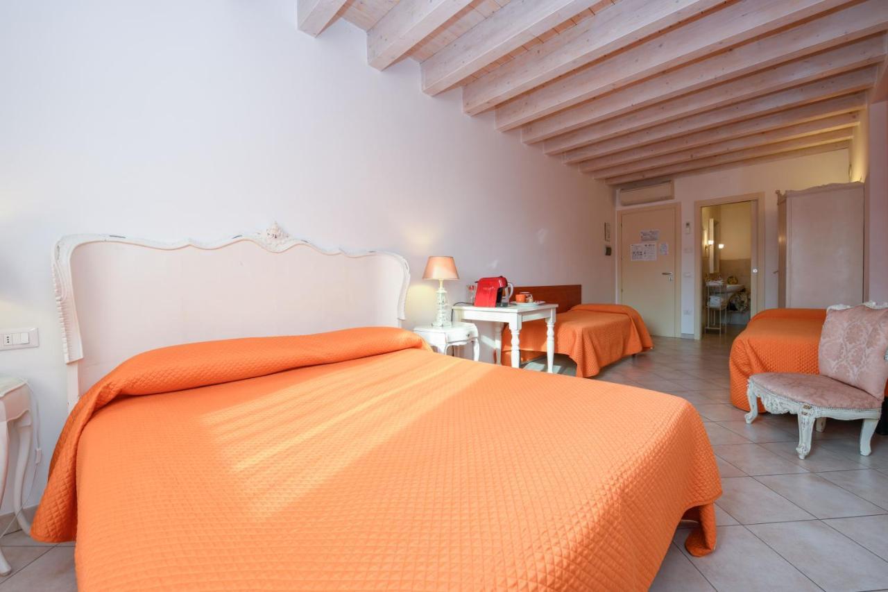 Le Reve - Lake View Rooms Sirmione Esterno foto